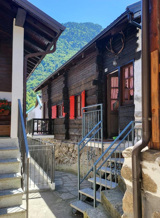 Da Adri Ed Eli Villa Anzino Exteriör bild