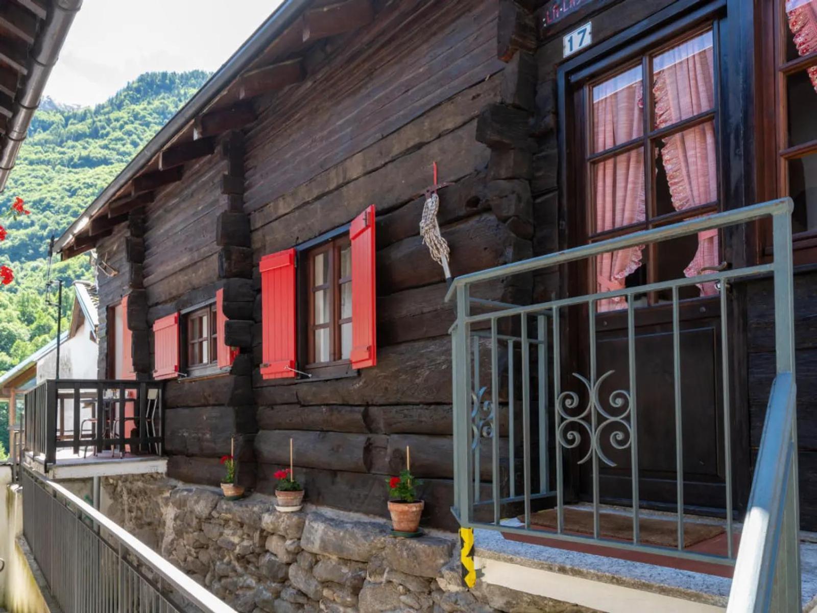 Da Adri Ed Eli Villa Anzino Exteriör bild